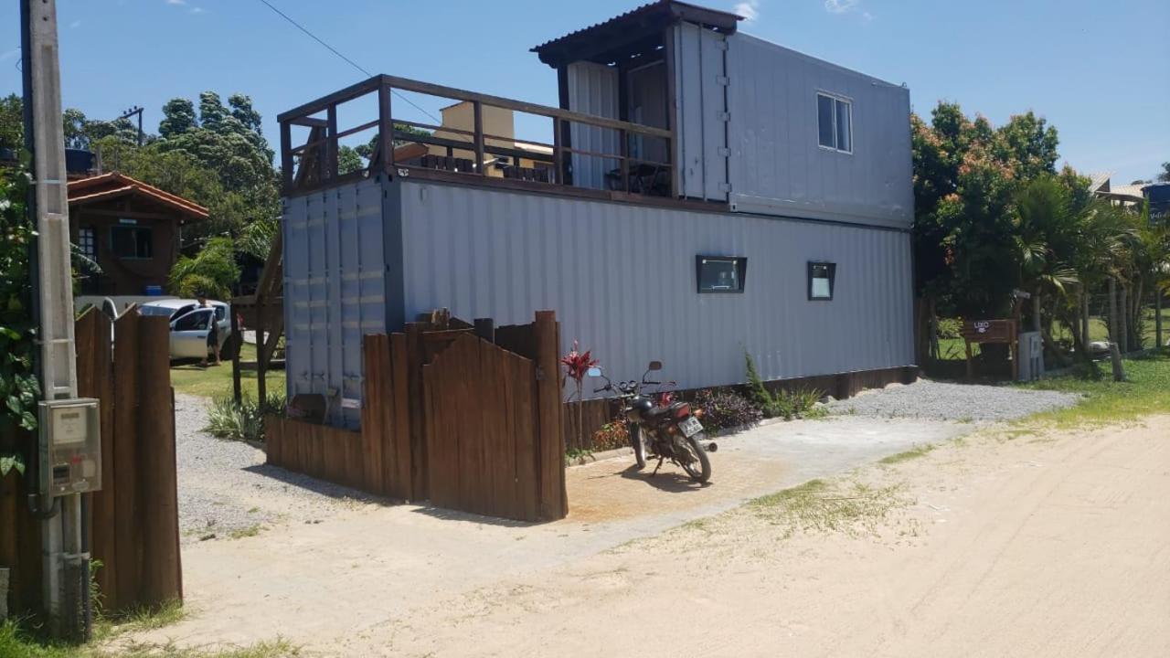 Hindu Box Containers E Cabanas Praia do Rosa Ngoại thất bức ảnh