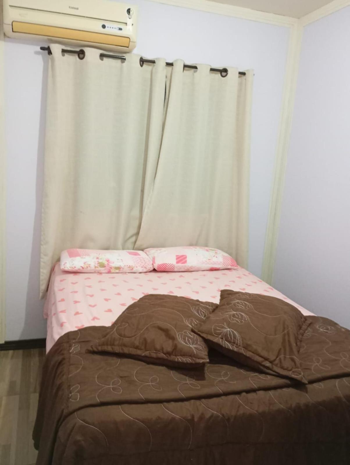 Hindu Box Containers E Cabanas Praia do Rosa Ngoại thất bức ảnh