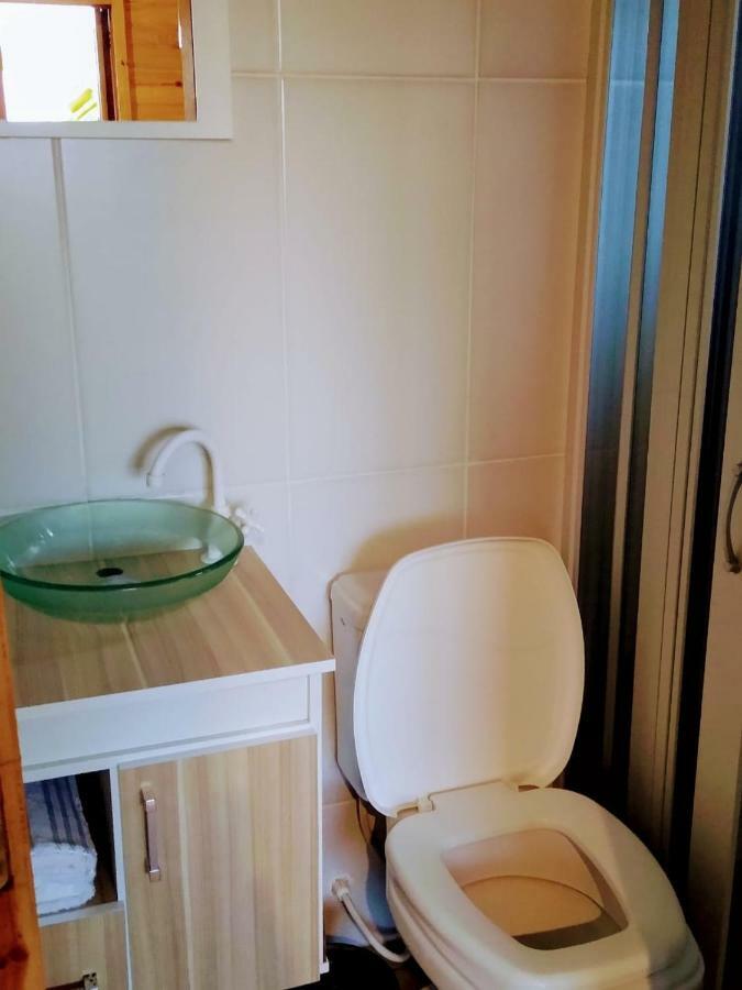 Hindu Box Containers E Cabanas Praia do Rosa Ngoại thất bức ảnh
