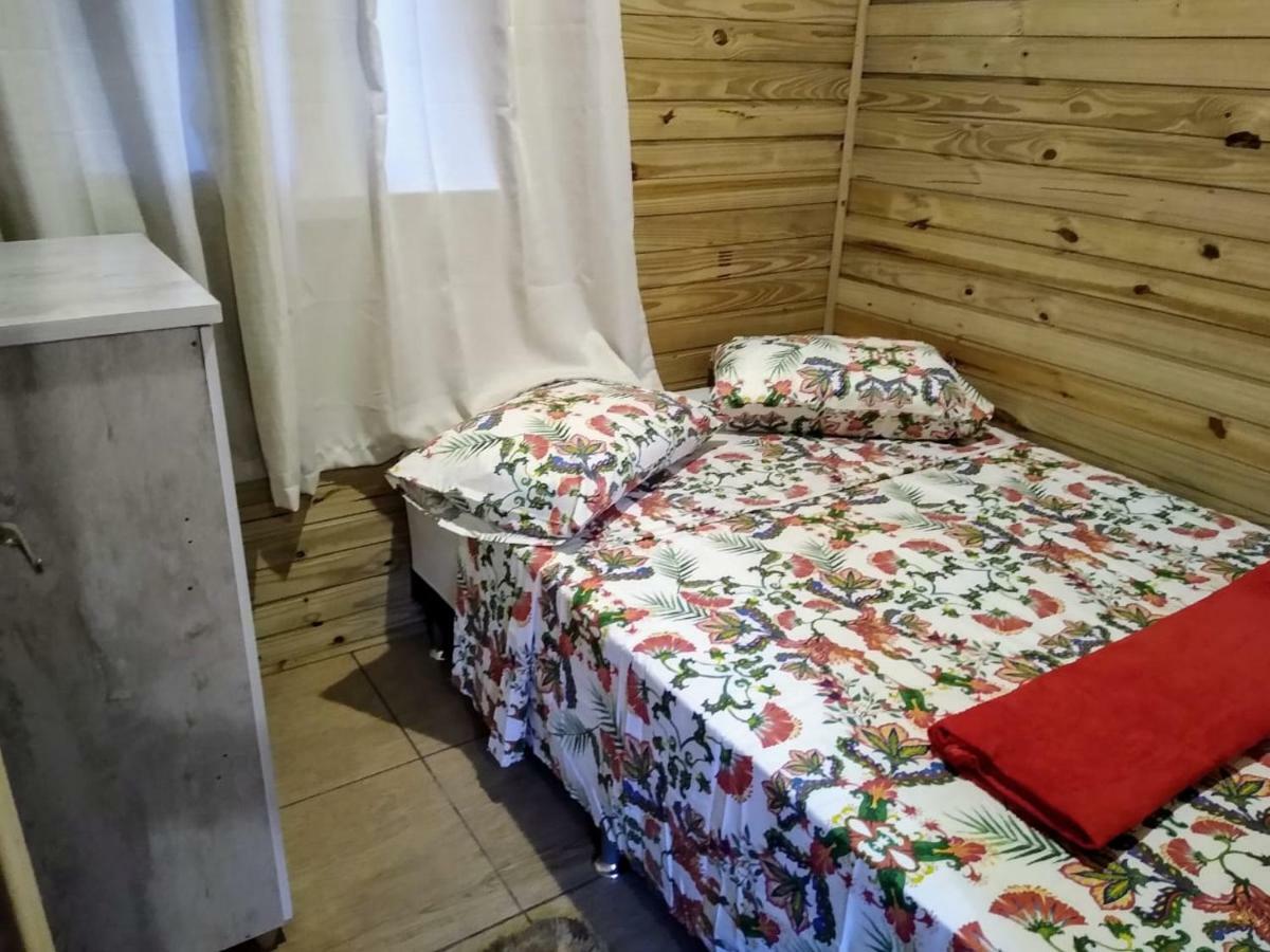 Hindu Box Containers E Cabanas Praia do Rosa Ngoại thất bức ảnh